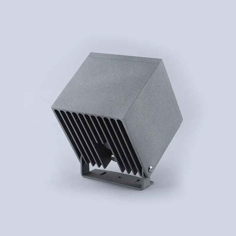 20W 4.7 in. CCT 3000-6000K IP67 COB Square Spotlights
